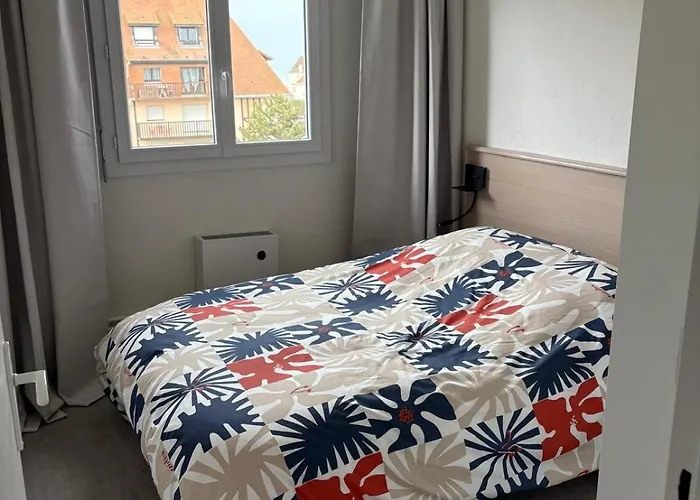 App T2 Cosy Refait A Neuf, Parking Prive, Linge De Maison Et Menage Compris Apartment